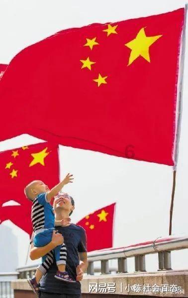 仓库惊现子弹 群众主动上交